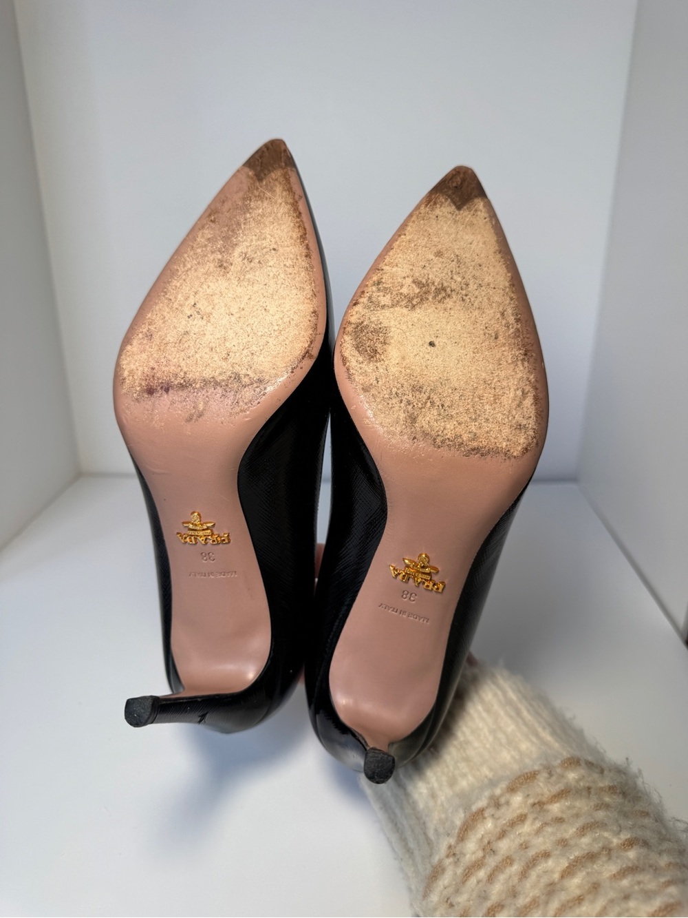 Prada Black Pointed Leather Pumps - Picture 4 of 4